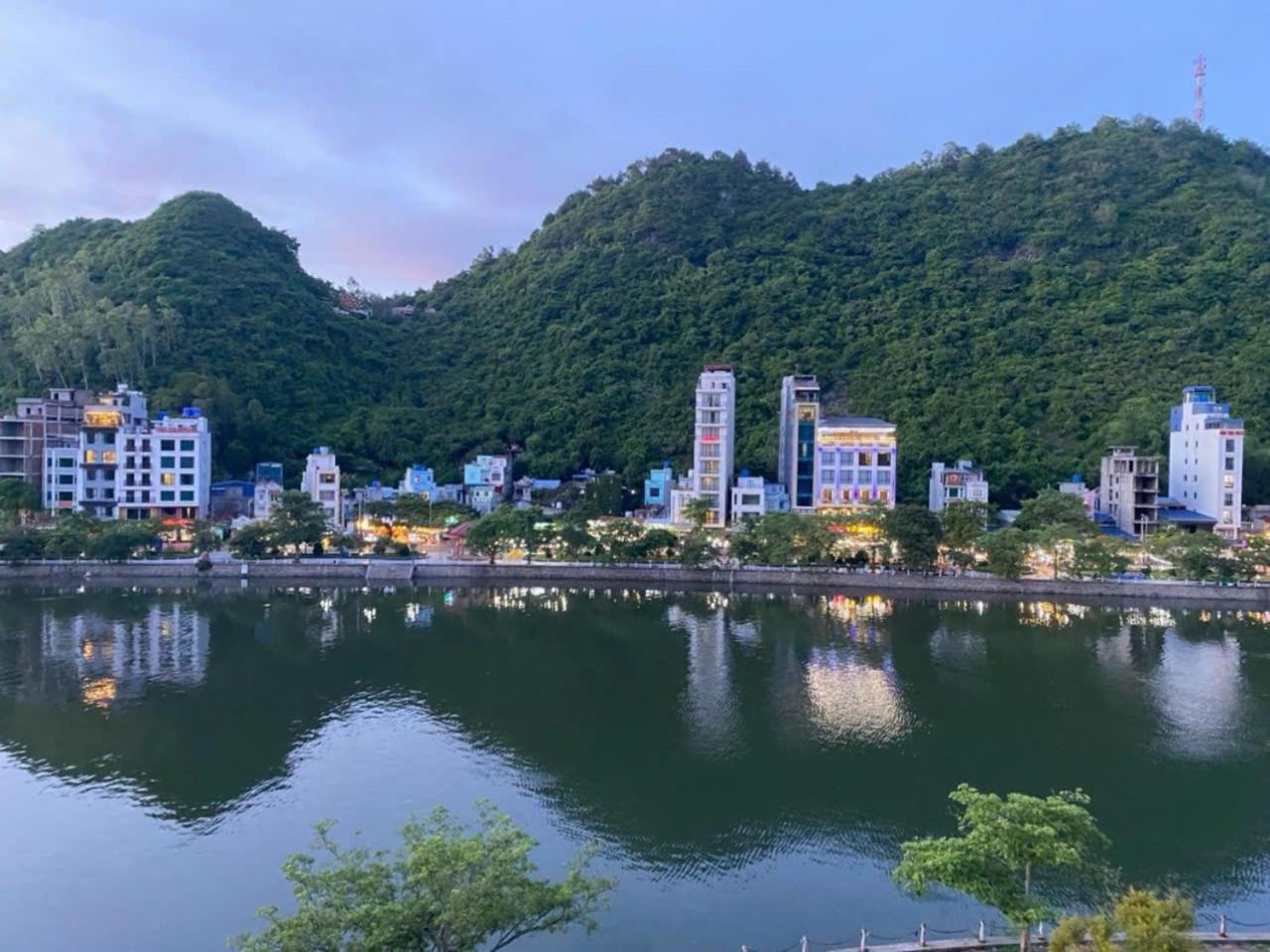 Anh Nhu Hotel Chan Chau Zewnętrze zdjęcie